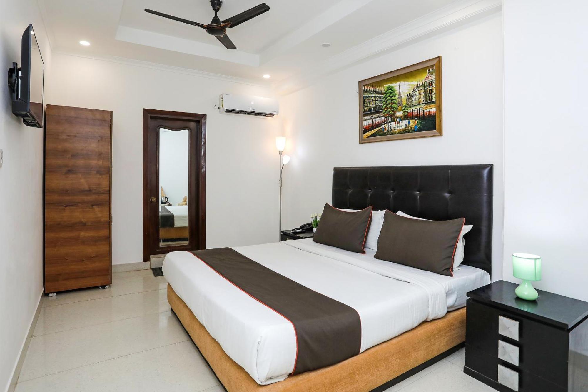 ホテル Collection O Residency Near Dwarka Sector 21 Metro Station Kapas Hera エクステリア 写真